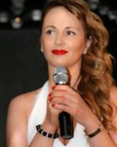 Делия Анталь фото