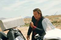 Кадр Элвис покинул здание