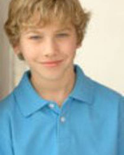 Коннор Уэбб фото