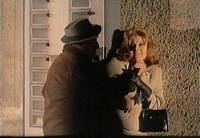 Кадр Андреа – как листок на голом теле