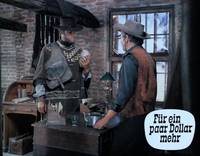 Кадр На несколько долларов больше