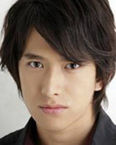 Цуёси Абе фото