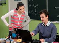 Кадр Папины дочки