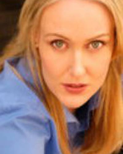 Элизабет Рейнольдс фото