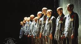 Кадр из фильма "Склонность" - 1