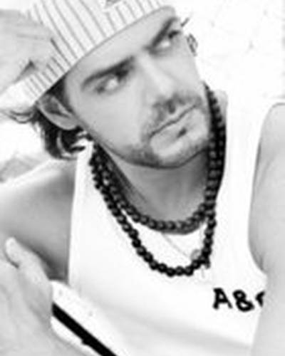 Raúl Azkenazi фото