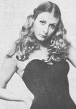 Карла Хугевин фото