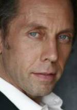 Уильям Филлипс фото