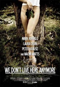 Постер Мы здесь больше не живем