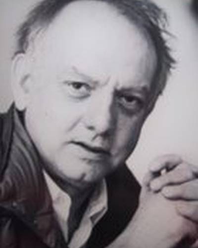 Джеймс Бриджес фото