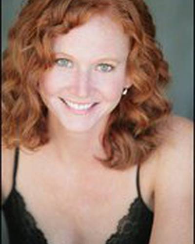 Келли МакНейр фото