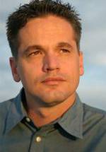 Кевин Даунс фото