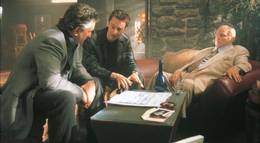 Кадр из фильма "Медвежатник" - 1