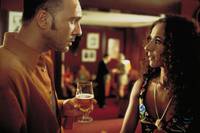 Кадр Поговори с ней