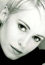 Джози Биссет фото