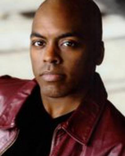 Corey Miguel Curties фото