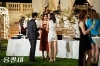 Кадр Ён Паль: Подпольный доктор