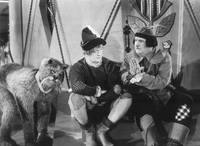 Кадр Марш деревянных солдатиков