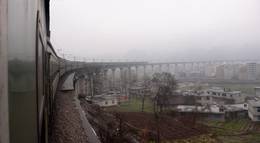 Кадр из фильма "Последний поезд домой" - 2