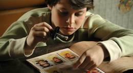 Кадр из фильма "Год, когда мои родители уехали в отпуск" - 1