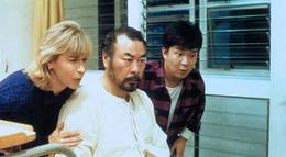 Кадр из фильма "Над законом 2: Ярость блондинки" - 2