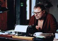 Кадр Прощание – Прошедшее лето Брехта