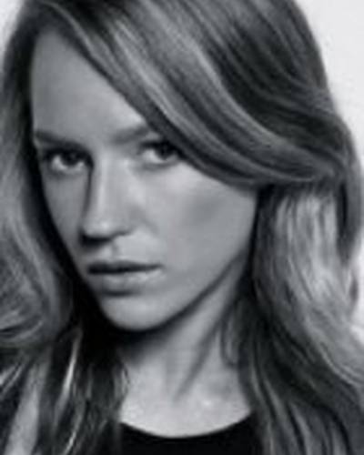 Элисон Уолкер фото