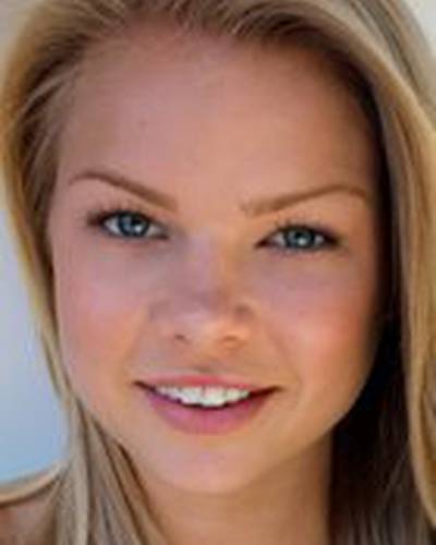 Келли Госс фото