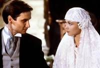 Кадр Манон с источника