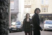 Кадр Быть человеком