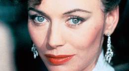 Кадр из фильма "Триумфальная арка" - 1