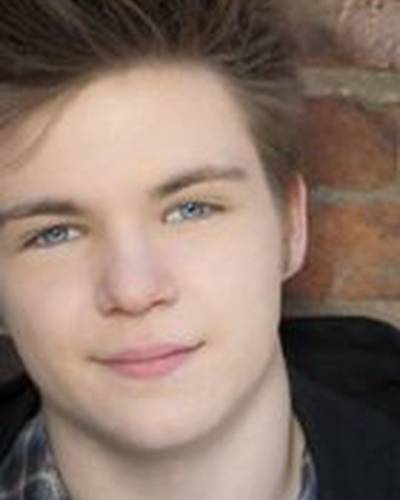 Майлз Чандлер фото