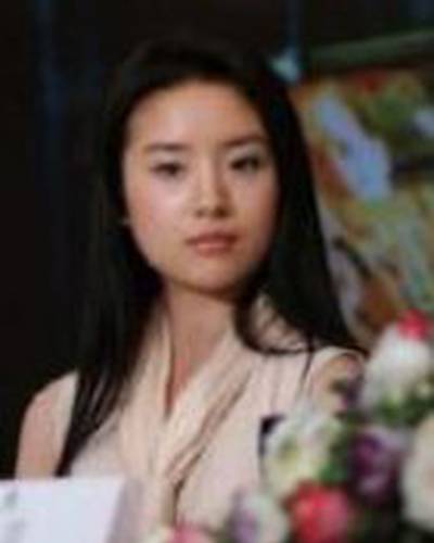 Цзэ Дун фото