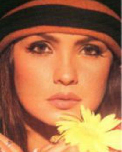 Пуджа Бхатт фото