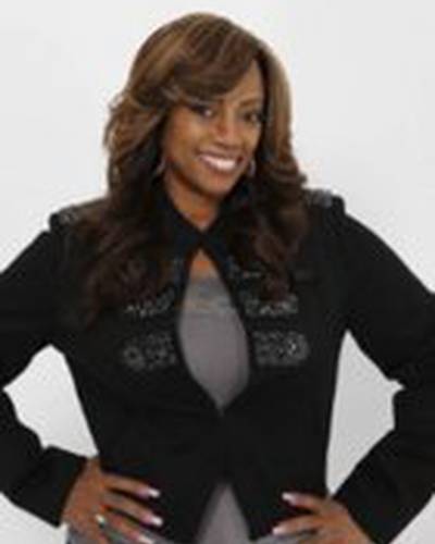 BernNadette Stanis фото