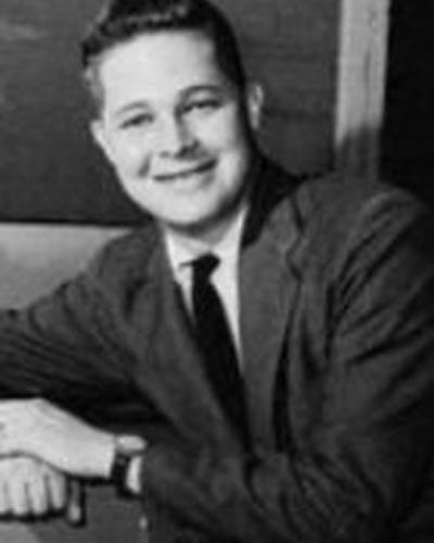 Джордж Аксельрод фото