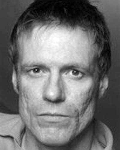 Дуглас Расселл фото