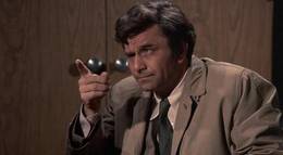 Кадр из фильма "Коломбо: Смерть протягивает руку" - 1