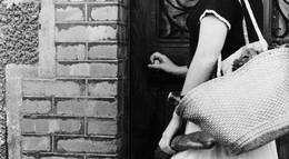 Кадр из фильма "Кружевница" - 1