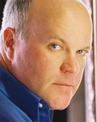 Майк Пневски фото