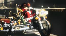 Кадр из фильма "Тень Бэтмена" - 1