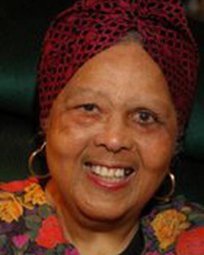 Луиза Беннет фото