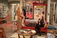 Кадр Две девицы на мели