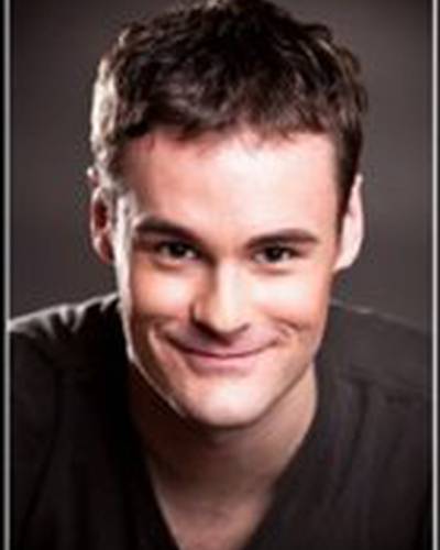 Риз Беван-Джон фото