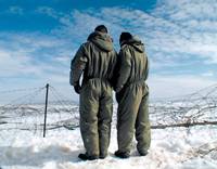 Кадр Йосси и Джаггер