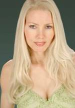 Элли Мосс фото