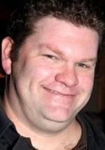 Дэниэл Стюарт фото