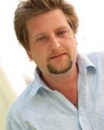 Люк Робсон фото