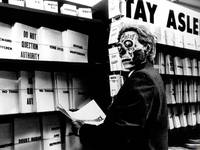 Кадр Чужие среди нас