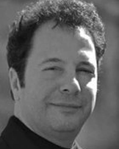 Доменик Сикари фото